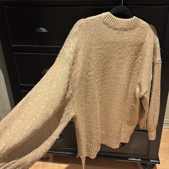 Beige oversized subtle print sweater - Picture 3 of 3